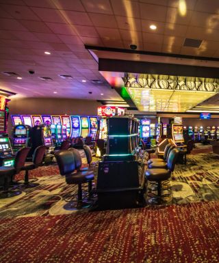 couple playing slots