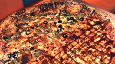 Eat-N-Out Pizza